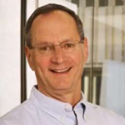 Portrait of Jim Mizes